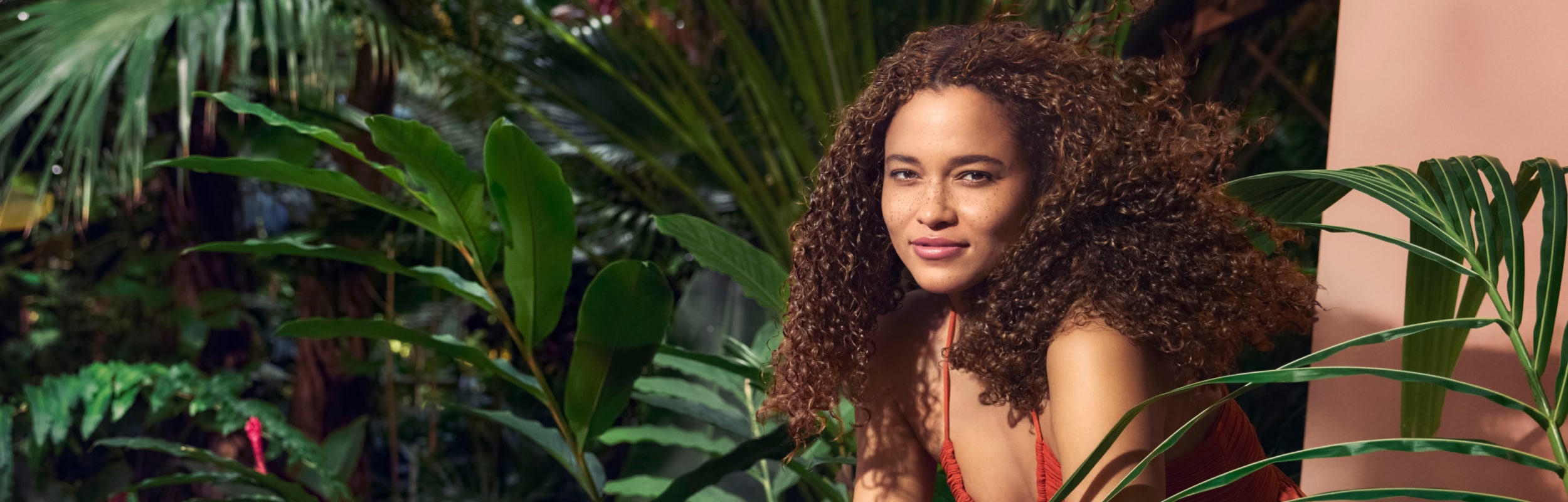 Get the autumn hero set to hydrate your hair