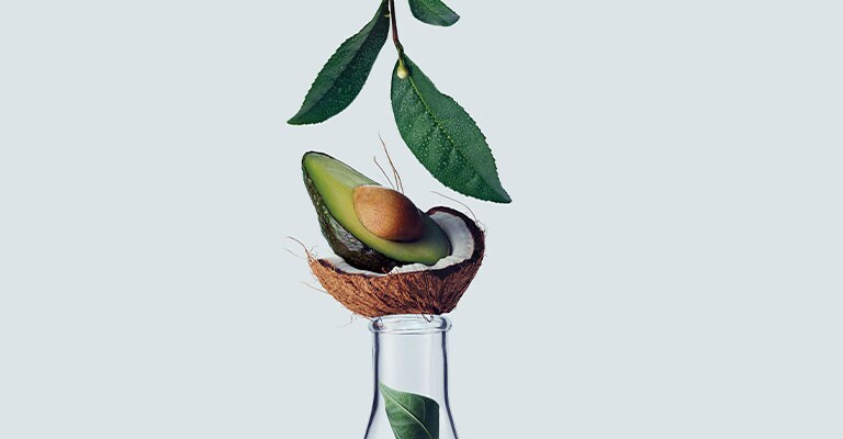 Botanical Repair is high-performance hair care without compromise.