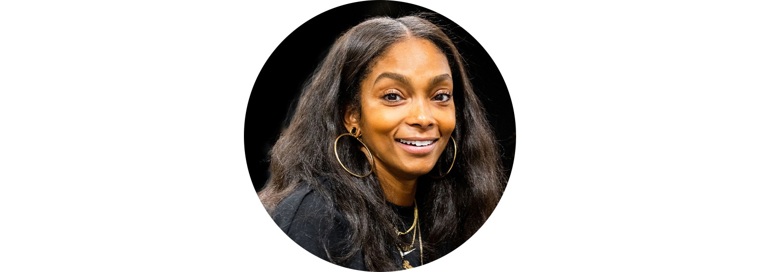 Pro tip from Renee Gadar - use nutriplenish multi-use hair oil to work into the hair as you style.