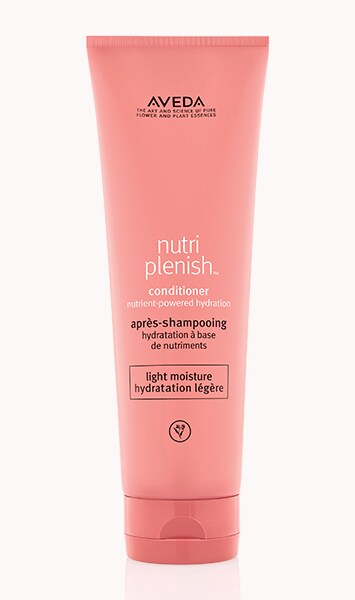 nutriplenish<span class="trade">™</span> hydrating conditioner light moisture
