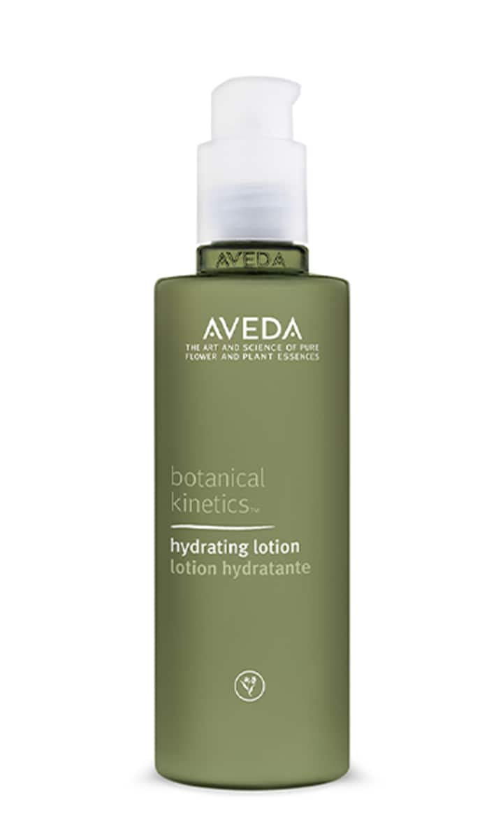 botanical kinetics<span class="trade">&trade;</span> hydrating lotion